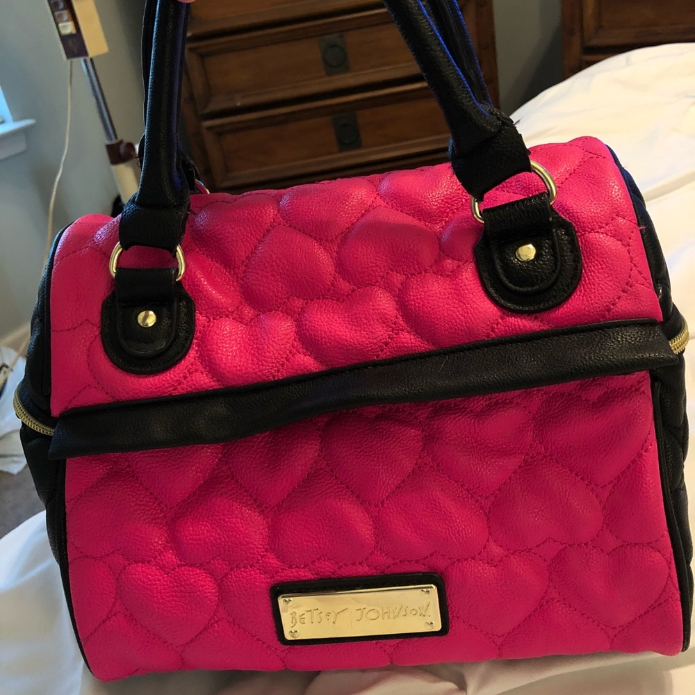 Betsey Johnson lunch box/makeup bag! 💕